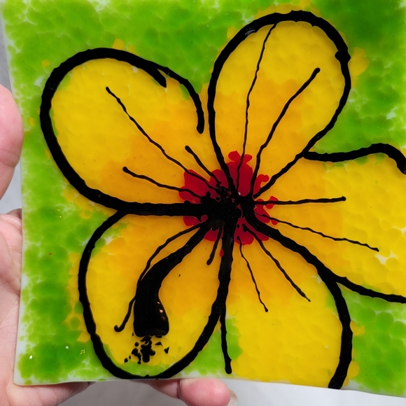 Julie Johnson Fused Glass Plate.  (876) - Picture 1 of 8